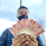 Apa Solusi Pemerintah Jika Jokowi Tak Mau Honorer Diberhentikan